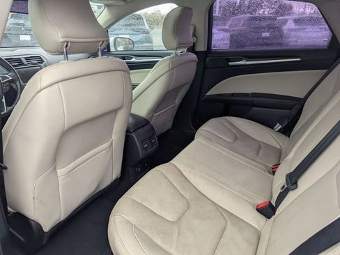 Used 2018 Ford Fusion Energi Titanium image 29