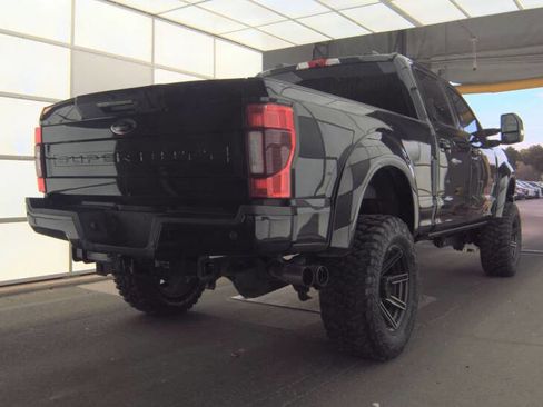 Used 2020 Ford F250 Lariat image 3