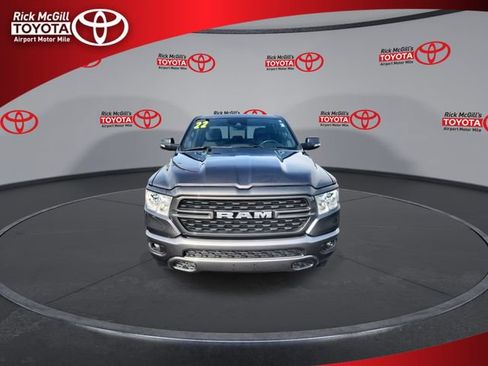 Used 2022 RAM 1500 Big Horn AWD/4WD image 3