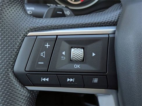 New 2025 Mitsubishi Outlander ES image 25