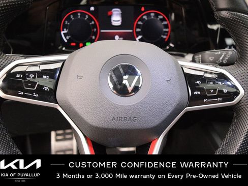 Used 2022 Volkswagen GTI SE FWD image 26