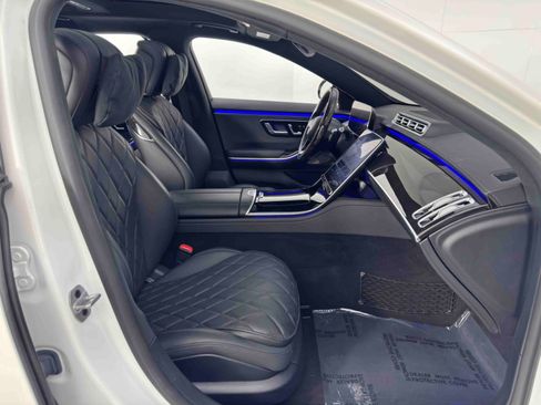 Used 2023 Mercedes-Benz S 580 4MATIC Sedan image 16