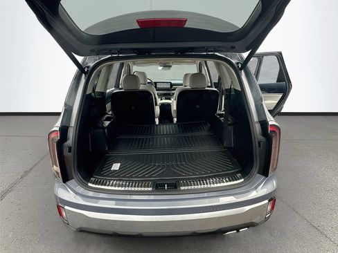Certified 2024 Kia Telluride SX FWD image 28