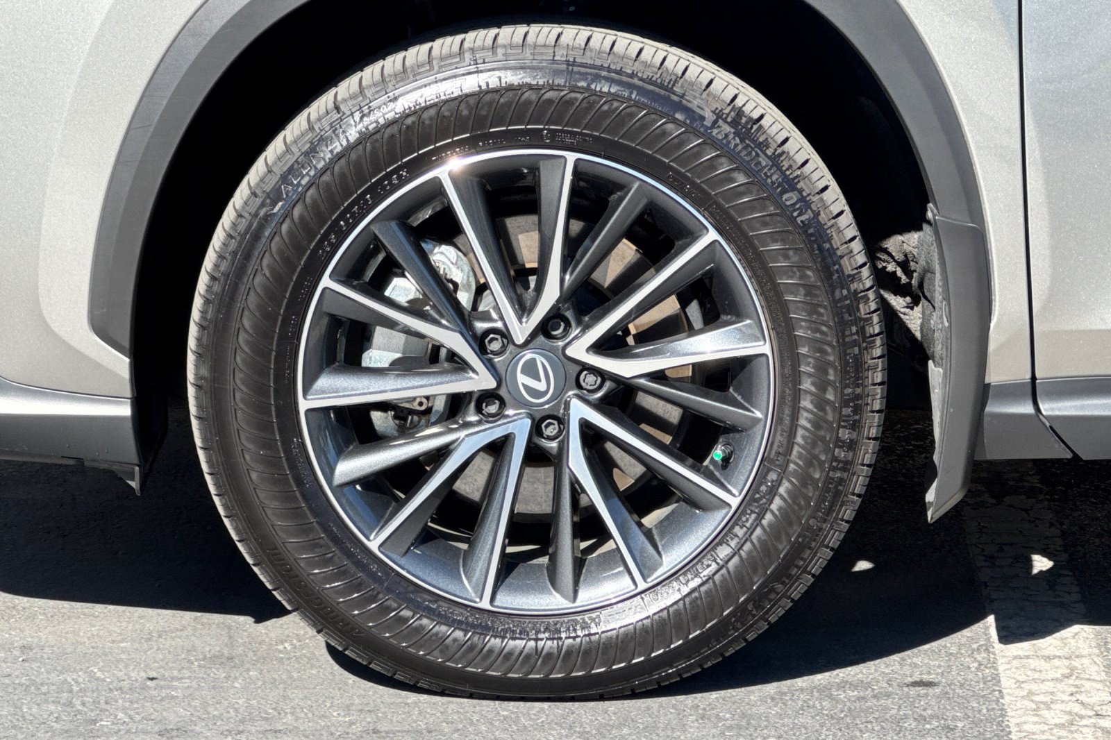 Certified 2026 Lexus NX 350h AWD w/ Accessory Package (2T) image 38