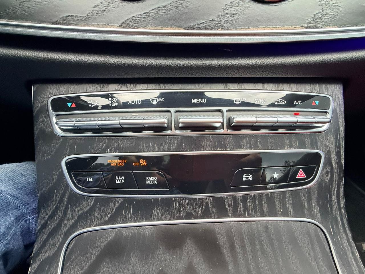Used 2021 Mercedes-Benz E 450 Coupe image 18