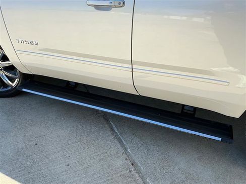 Used 2015 Chevrolet Tahoe LTZ RWD image 14