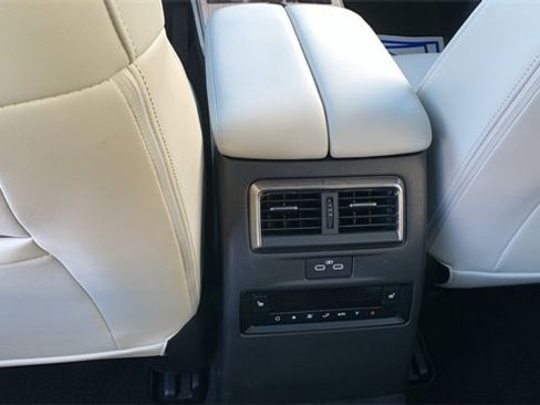 Used 2024 MAZDA CX-90 Plug-In Hybrid w/ Premium Plus image 25