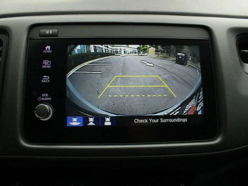 Used 2019 Honda HR-V Sport image 38