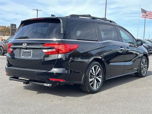 Used 2023 Honda Odyssey Touring image 39
