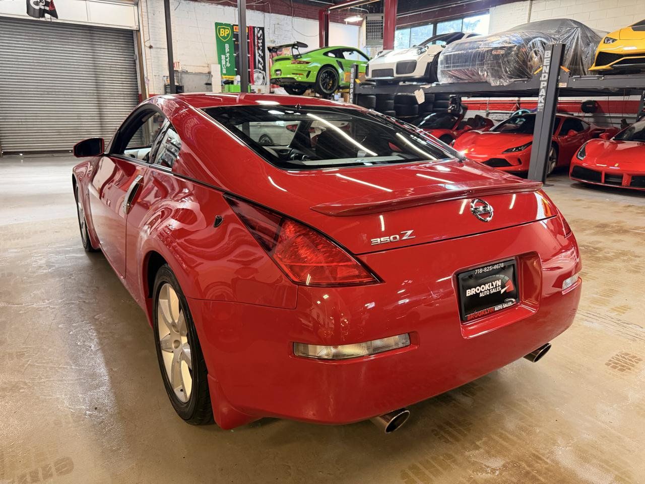 Used 2004 Nissan 350Z Enthusiast w/ Aerodynamics Pkg RWD image 8