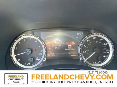 Used 2023 Toyota Highlander XLE FWD image 32