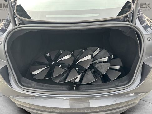 Used 2025 Tesla Model 3 Long Range image 30