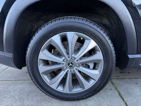 Used 2021 Mercedes-Benz GLE 450 4MATIC image 9
