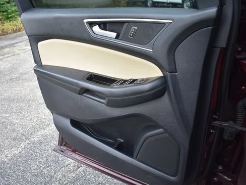 Used 2020 Ford Edge SEL w/ Convenience Package FWD image 33