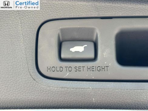 Certified 2025 Honda CR-V Sport-L image 9