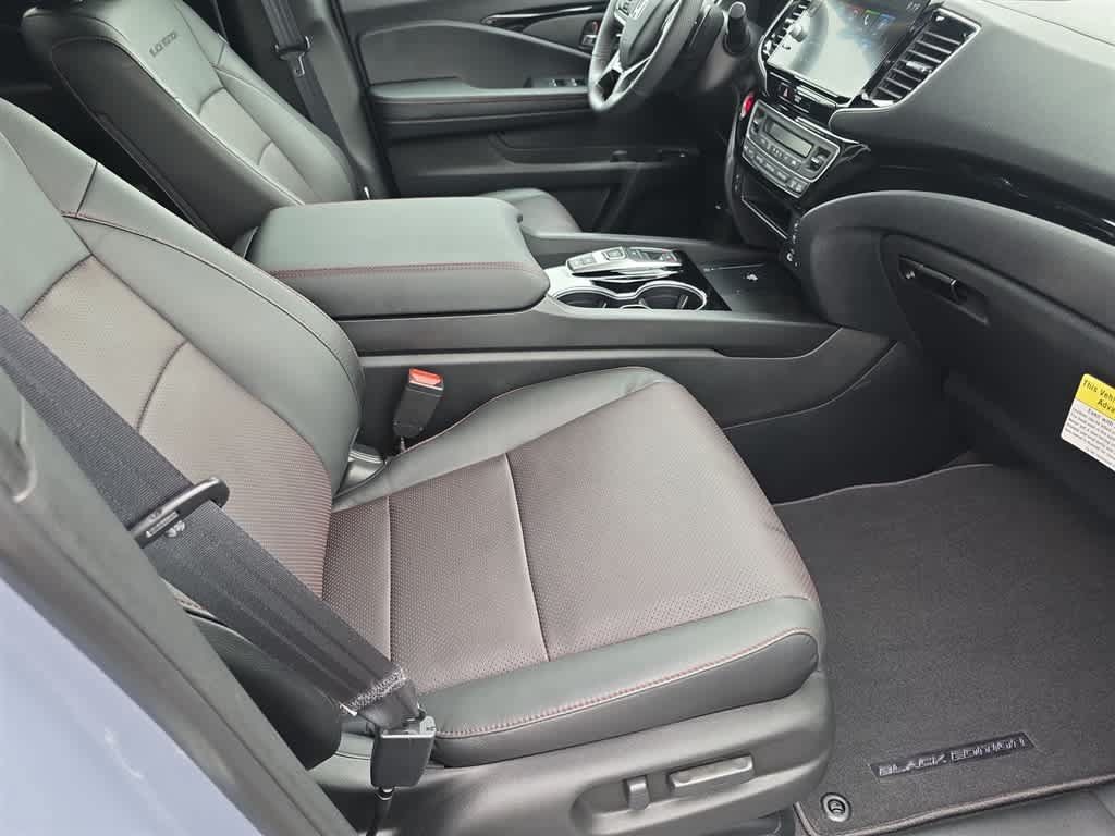Certified 2026 Honda Ridgeline Black Edition image 12