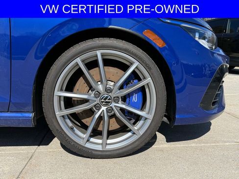Used 2024 Volkswagen Golf R AWD/4WD image 11