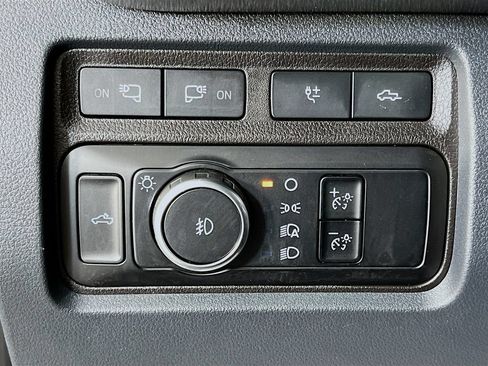 Used 2024 Ford F250 Platinum AWD/4WD image 13