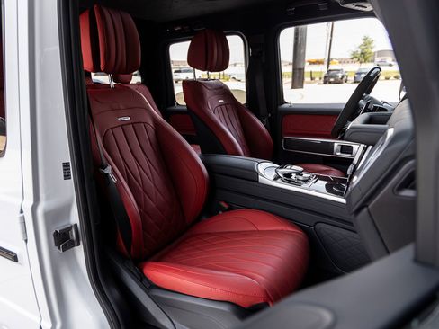 Used 2023 Mercedes-Benz G 63 AMG 4MATIC image 43