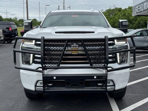 Used 2022 Chevrolet Silverado 2500 High Country AWD/4WD image 11