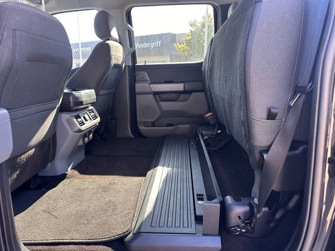 Used 2021 Ford F150 XLT w/ Equipment Group 302A High image 11