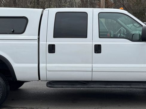 Used 2002 Ford F350 4x4 Crew Cab Super Duty image 4