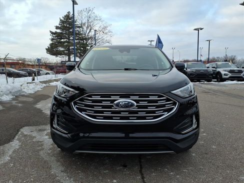 Certified 2022 Ford Edge SEL w/ Convenience Package image 2