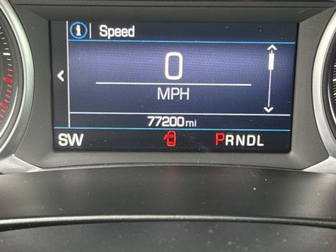 Used 2021 Chevrolet Blazer LT FWD image 21
