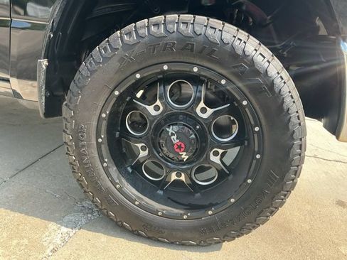Used 2019 RAM 1500 Big Horn AWD/4WD image 9