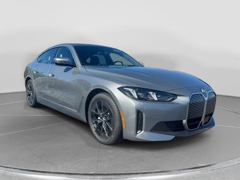 New 2026 BMW i4 eDrive40 w/ Premium Package RWD image 10