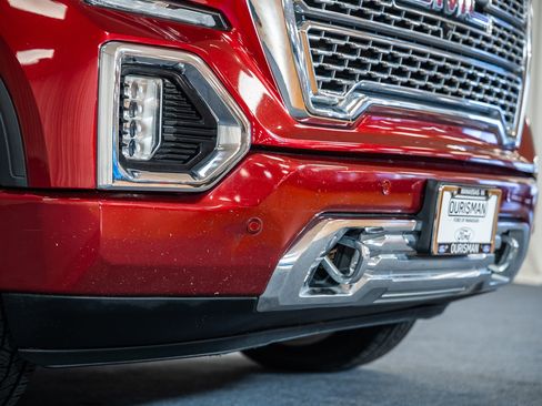 Used 2019 GMC Sierra 1500 Denali w/ Denali Ultimate Package AWD/4WD image 19