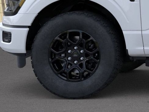 New 2026 Ford F150 XLT w/ XLT Black Appearance Package AWD/4WD image 19