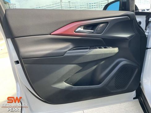 New 2025 Chevrolet Equinox EV RS FWD image 14
