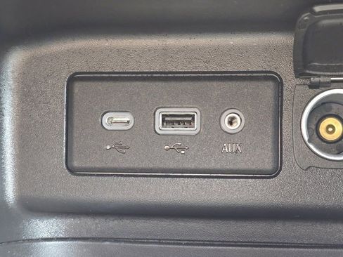 Used 2024 Chevrolet Equinox LT w/ LPO, Floor Liner Package AWD/4WD image 6