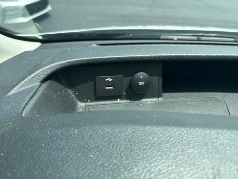 Used 2025 Ford Transit 250 Low Roof w/ Exterior Upgrade Package RWD image 11