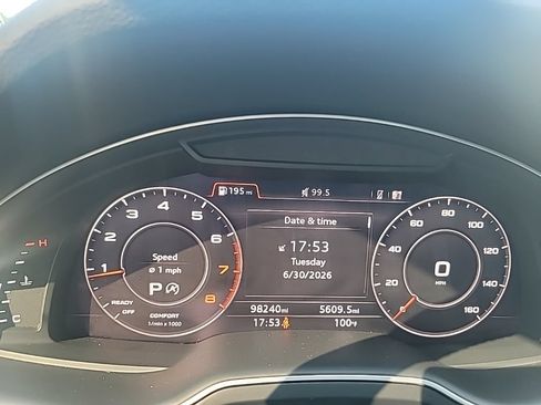 Used 2019 Audi Q7 3.0T Prestige w/ Prestige Package AWD/4WD image 25