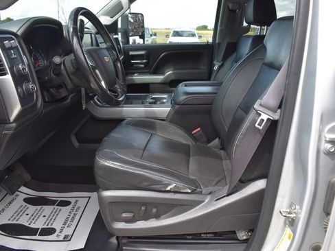 Used 2015 Chevrolet Silverado 2500 LTZ w/ Duramax Plus Package AWD/4WD image 16