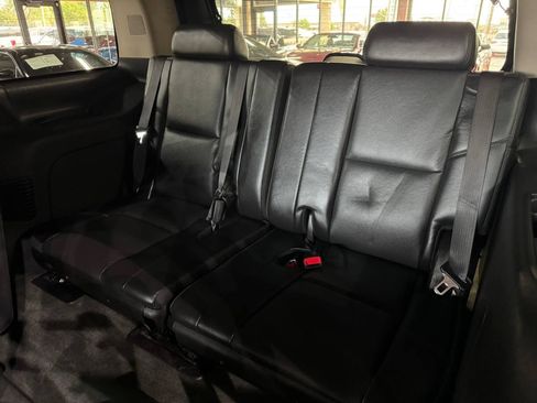 Used 2009 Chevrolet Tahoe LTZ RWD image 15