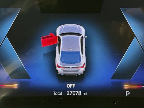 Used 2024 BMW i4 xDrive40i image 19