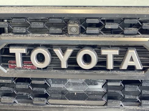 Used 2021 Toyota Tacoma TRD Pro AWD/4WD image 10