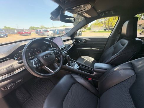 Used 2022 Jeep Compass Latitude w/ Convenience Group AWD/4WD image 22