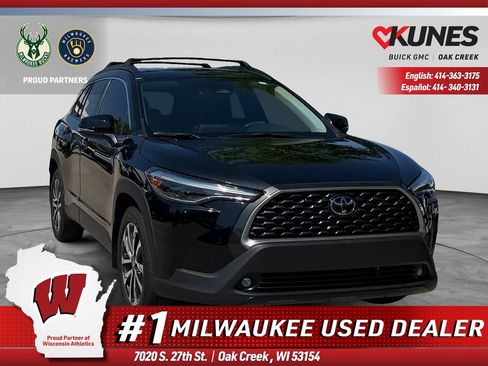 Used 2023 Toyota Corolla Cross XLE w/ Convenience Package AWD/4WD image 1