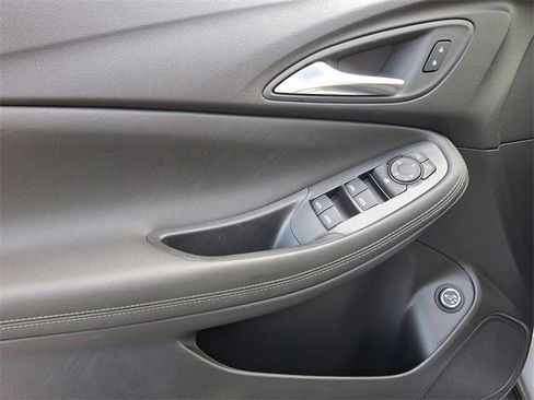 New 2025 Buick Encore GX Preferred image 10