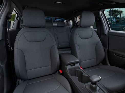 New 2026 Kia K4 LXS image 15