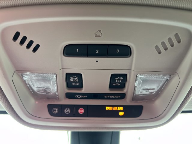 Certified 2018 Chevrolet Traverse High Country AWD/4WD image 36