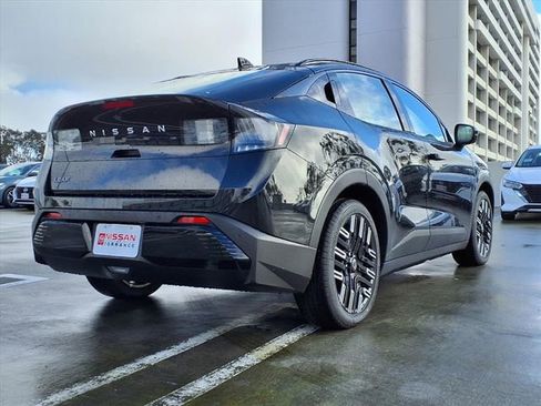 New 2026 Nissan Leaf Platinum+ image 8