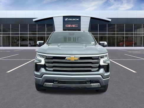Certified 2025 Chevrolet Silverado 1500 High Country w/ Technology Package image 8