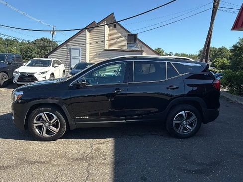 Used 2021 GMC Terrain SLT image 8