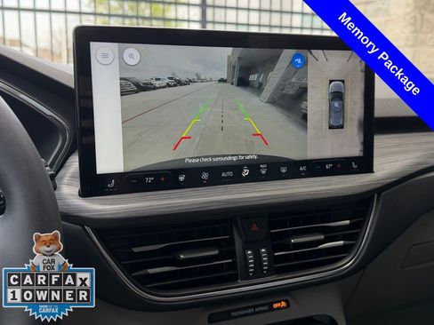 Used 2023 Ford Escape SE w/ PHEV Premium Package image 9