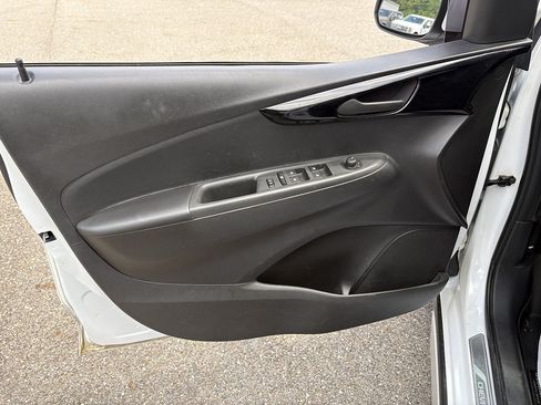 Used 2022 Chevrolet Spark ACTIV FWD image 28